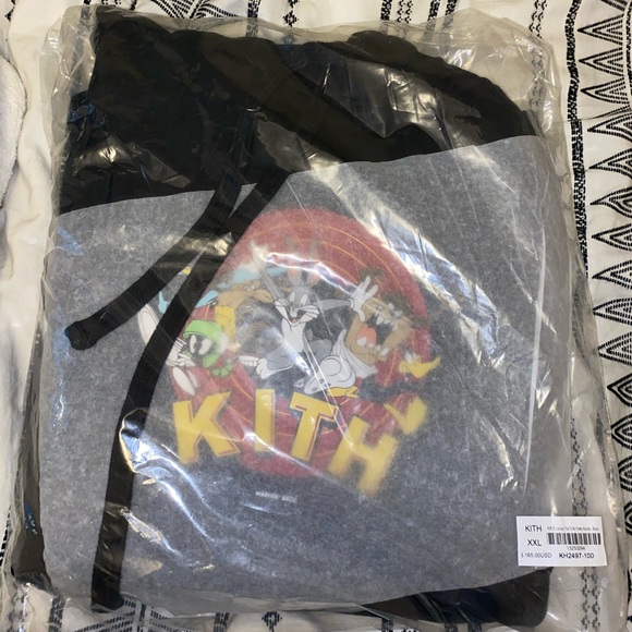 Kith x Looney Tunes That’s all Folks Hoodie